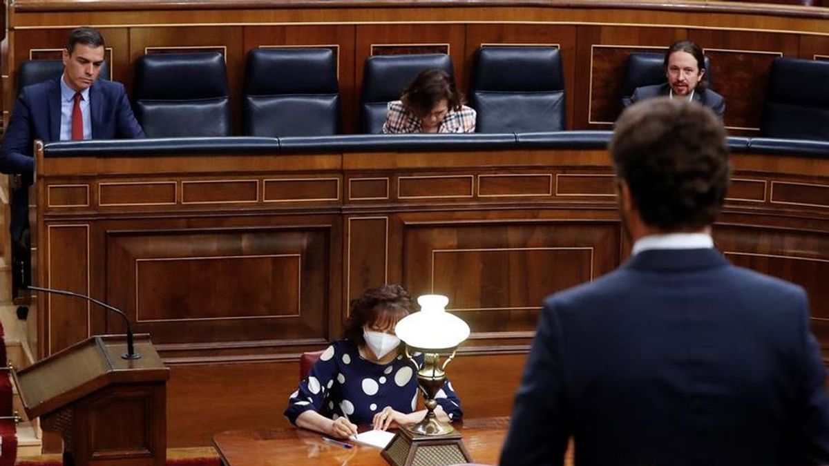Pablo Casado se dirige al presidente del Gobierno en la sesión de control del Congreso Pablo Casado se dirige al presidente del Gobierno en la sesión de control del Congreso