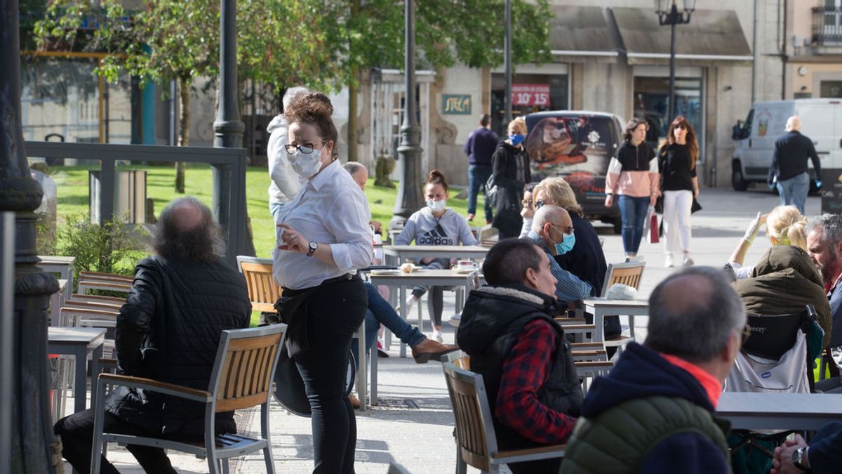 Galicia recupera el consumo al final de la desescalada Galicia recupera el consumo al final de la desescalada