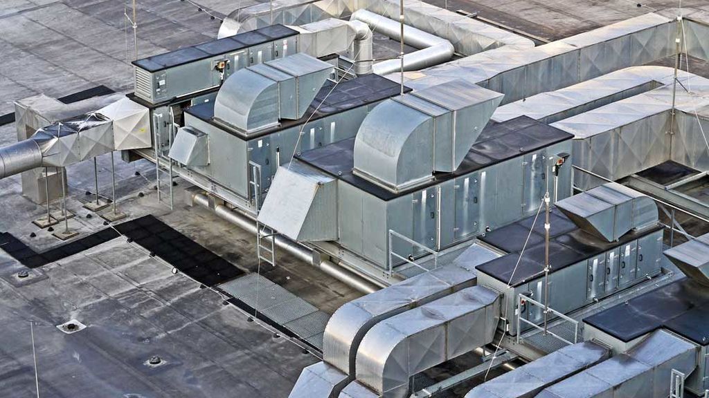 Máquinas climatización edificio