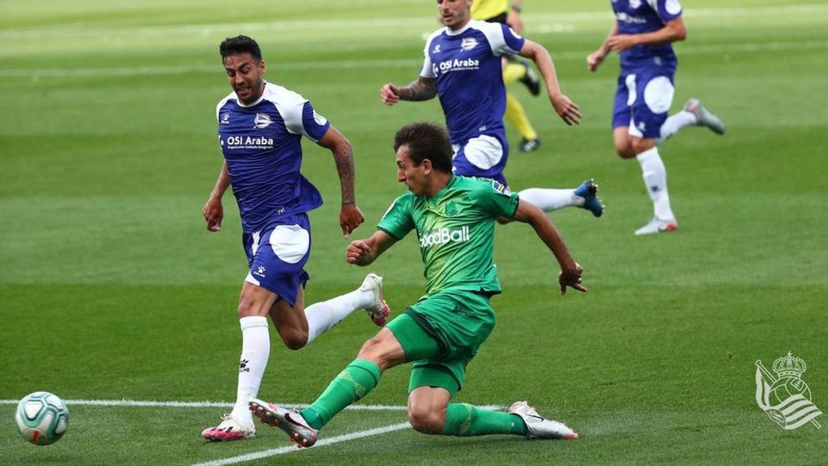 Jugada del partido entre Alavés y Real Sociedad Jugada del partido entre Alavés y Real Sociedad