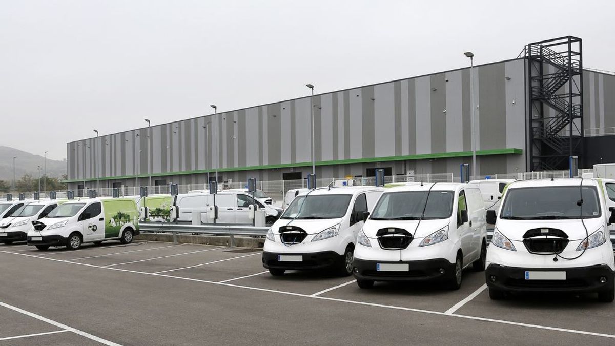Apuesta eléctrica de Amazon: encarga 140 eVito a Mercedes que se harán en Vitoria Apuesta eléctrica de Amazon: encarga 140 eVito a Mercedes que se harán en Vitoria