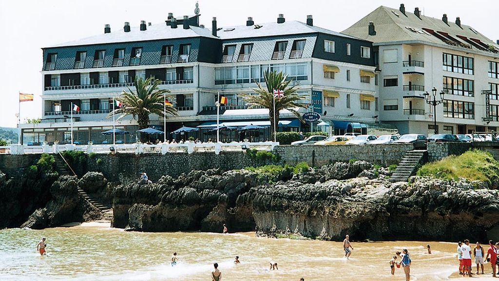 Los hoteles de Isla esperan a los clientes vascos desde este fin de semana.