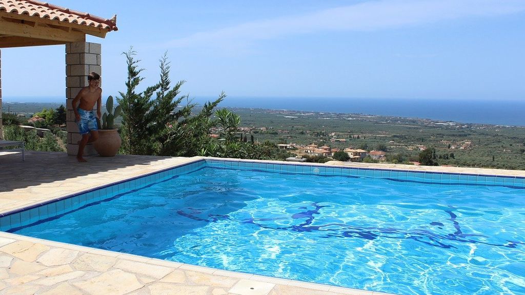 Pueblos sin piscina en el verano 'post covid-19': "Si no puedo darme un baño, no voy" Pueblos sin piscina en el verano 'post covid-19': "Si no puedo darme un baño, no voy"