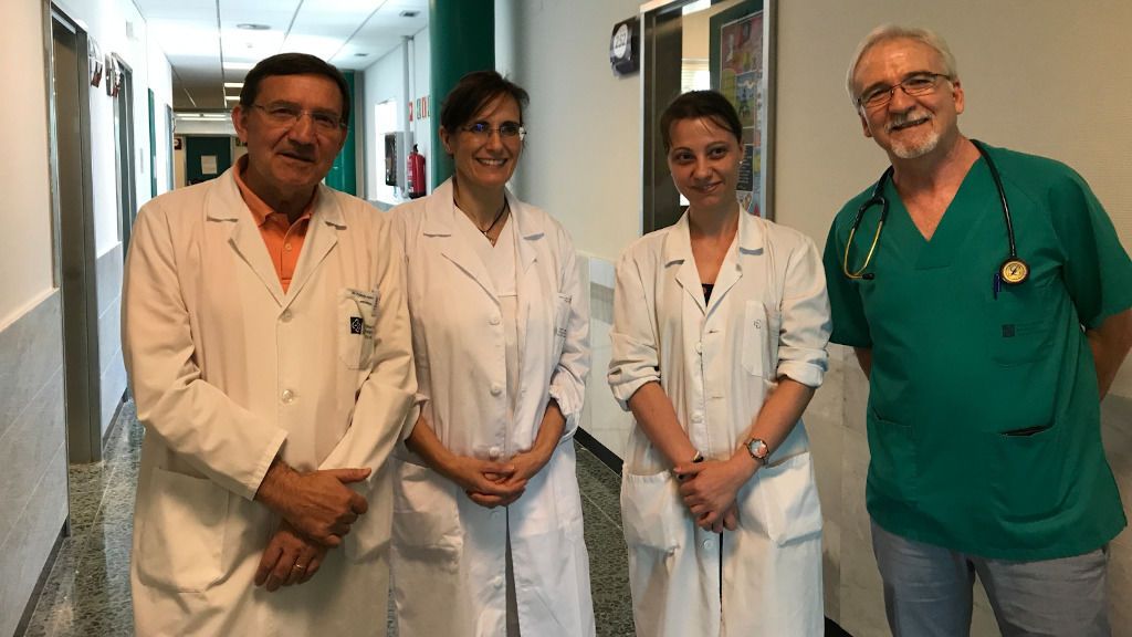 Parte del equipo de la Unidad Multidisciplinar: Julio Pardo (neurólogo), Ana Cantón (endocrina), Tania García (neuróloga) y Carlos Zamarrón (neumólogo)