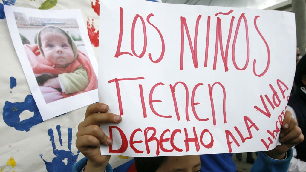 Cadena perpetúa en Colombia para asesinos y violadores de menores Cadena perpetúa en Colombia para asesinos y violadores de menores