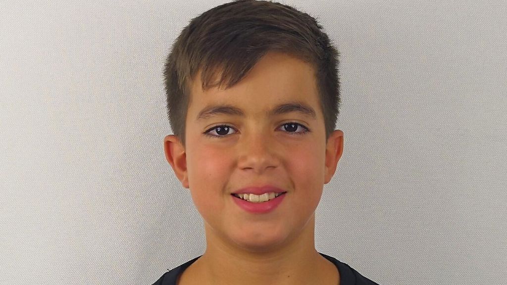Luto en el fútbol por el fallecimiento de Marc Andrei, futbolista de 10 años del Castellón, por un derrame cerebral: "Sigue brillando en el cielo" Luto en el fútbol por el fallecimiento de Marc Andrei, futbolista de 10 años del Castellón, por un derrame cerebral: "Sigue brillando en el cielo"