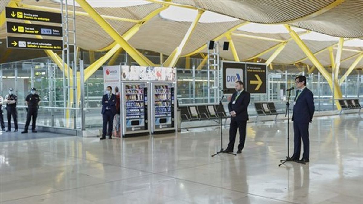 Los aeropuertos españoles prevén recibir 100 vuelos este domingo