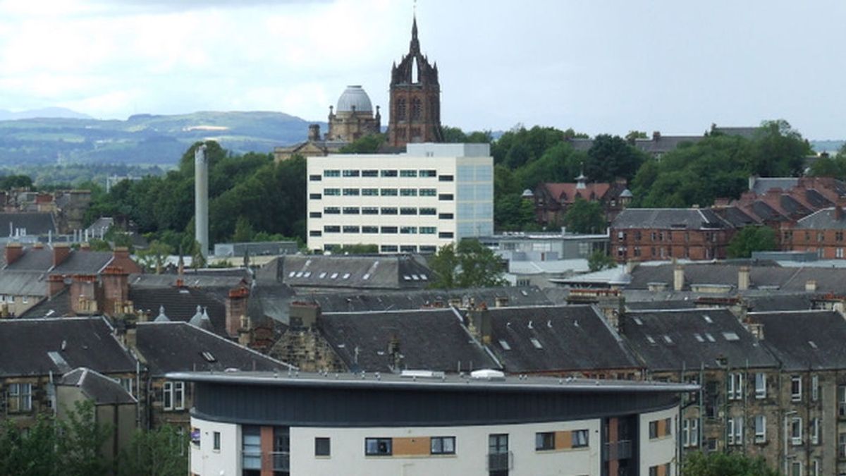 Mueren tres niños en el incendio de un domicilio en Escocia