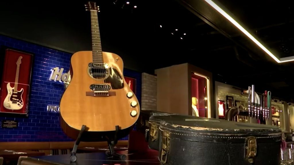 Una guitarra de Kurt Cobain se convierte en la más cara de la historia