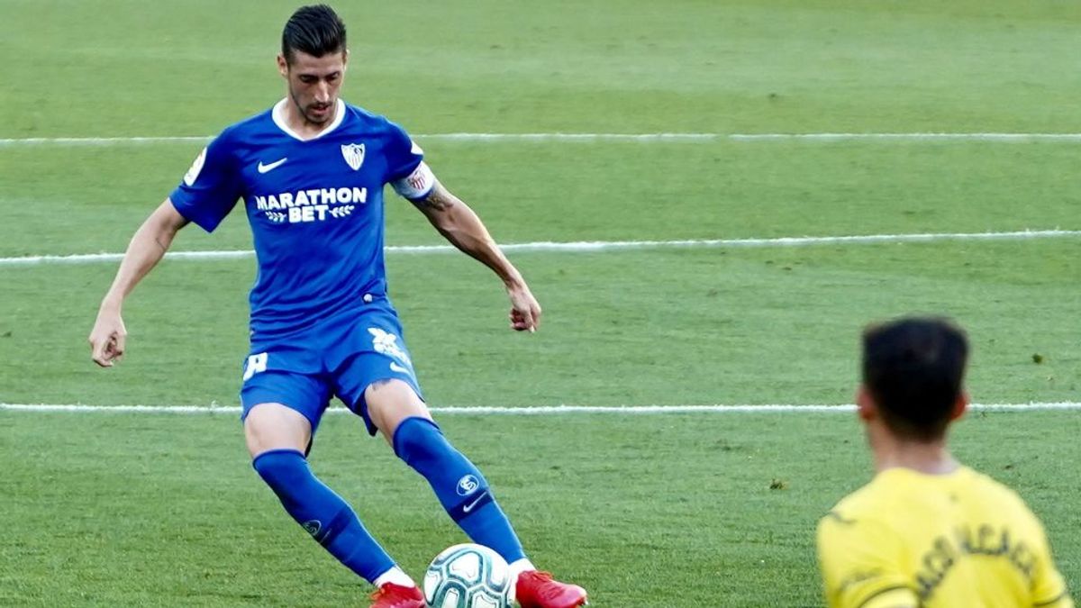 Sergio Escudero en una acción del partido Sergio Escudero en una acción del partido