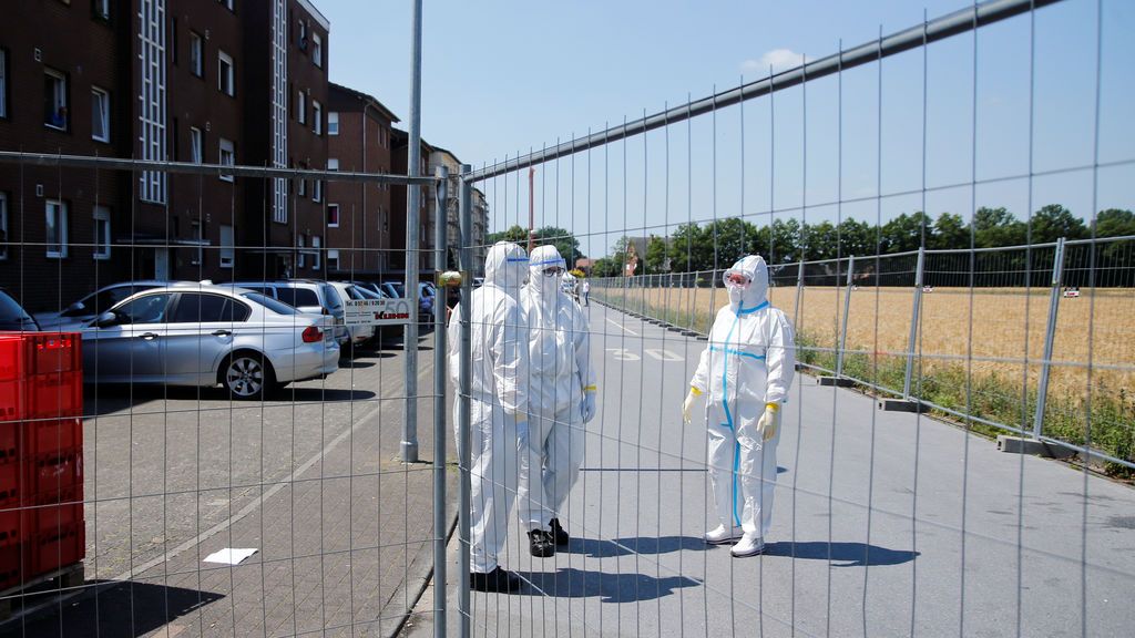 Alemania brote matadero confinamiento 640.000 personas Alemania brote matadero confinamiento 640.000 personas