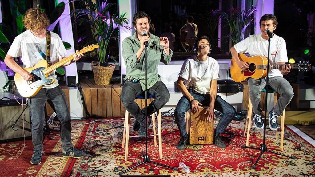 El grupo Taburete vuelve a cantar tras el confinamiento