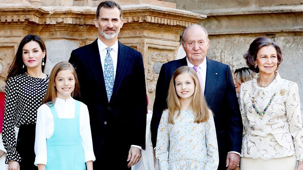 Juan Carlos se queda sin paga: lo que cobran Felipe y Letizia tras el tsunami en Zarzuela