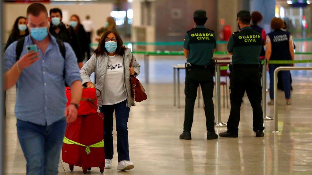 Así son las medidas en los aeropuertos europeos tras la apertura Así son las medidas en los aeropuertos europeos tras la apertura