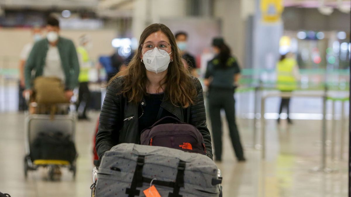 Díaz Ayuso: "El virus es casi inexistente en Madrid a no ser que vuelva por Barajas" Díaz Ayuso: "El virus es casi inexistente en Madrid a no ser que vuelva por Barajas"