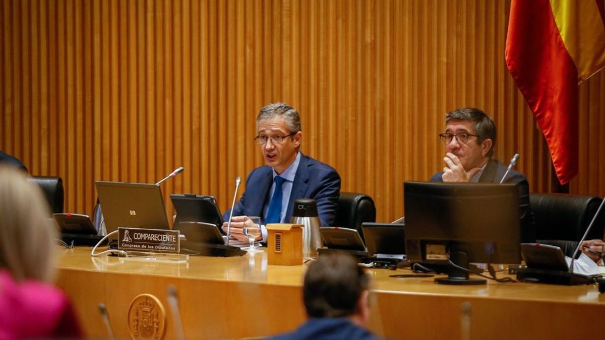 El Banco de España estima una caída media del PIB del 20% en el segundo trimestre y una tasa de paro del 20% El Banco de España estima una caída media del PIB del 20% en el segundo trimestre y una tasa de paro del 20%