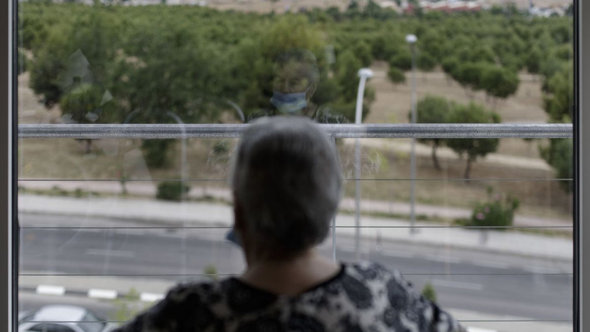 El 70% de los ancianos de las residencias ha tenido coronavirus, según un estudio del hospital Gregorio Marañón de Madrid El 70% de los ancianos de las residencias ha tenido coronavirus, según un estudio del hospital Gregorio Marañón de Madrid