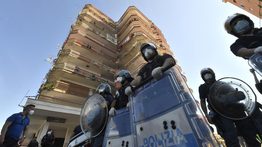 Ejército altercado Italia brote migrantes búlgaros Ejército altercado Italia brote migrantes búlgaros