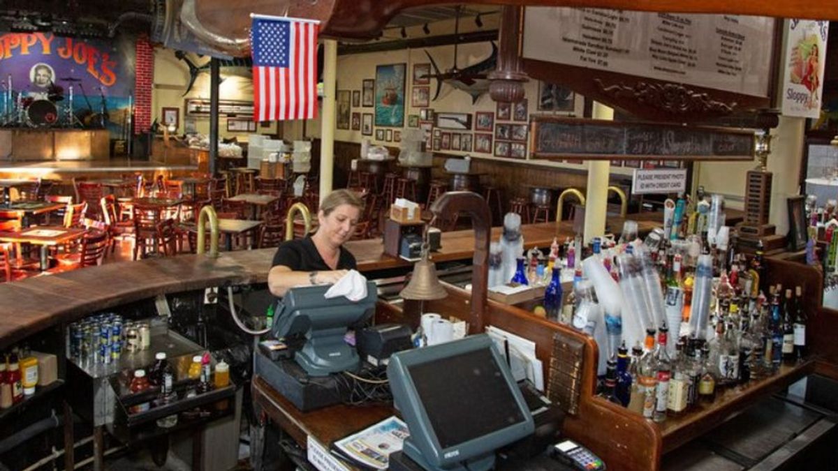Texas cierra bares y Florida impide servir alcohol pero la ciudad de Albilene se resiste
