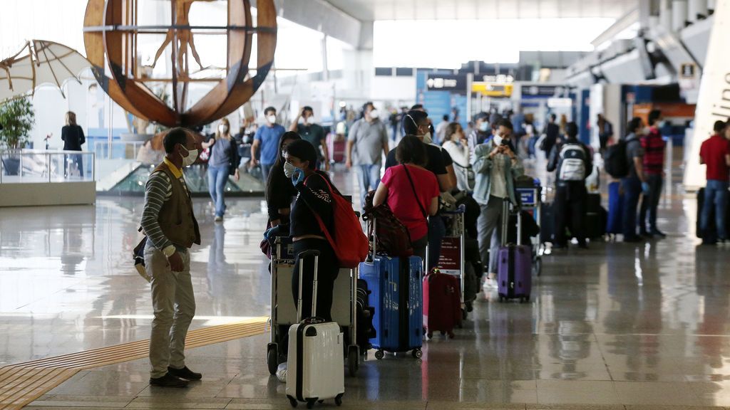 La UE llega a un principio de acuerdo para abrir sus fronteras a una quincena de países a partir del 1 de julio La UE llega a un principio de acuerdo para abrir sus fronteras a una quincena de países a partir del 1 de julio