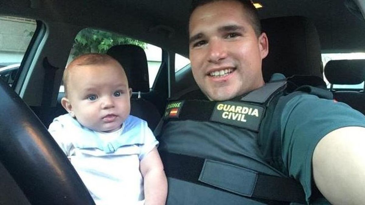 Un guardia civil fuera de servicio salva la vida a un bebé de 6 meses que entró en parada en Leganés