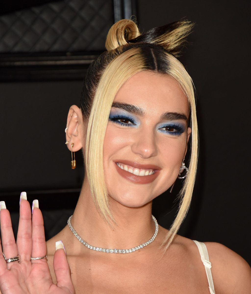 DUA-LIPA-MECHAS-CHUNKY-CORDONPRESS