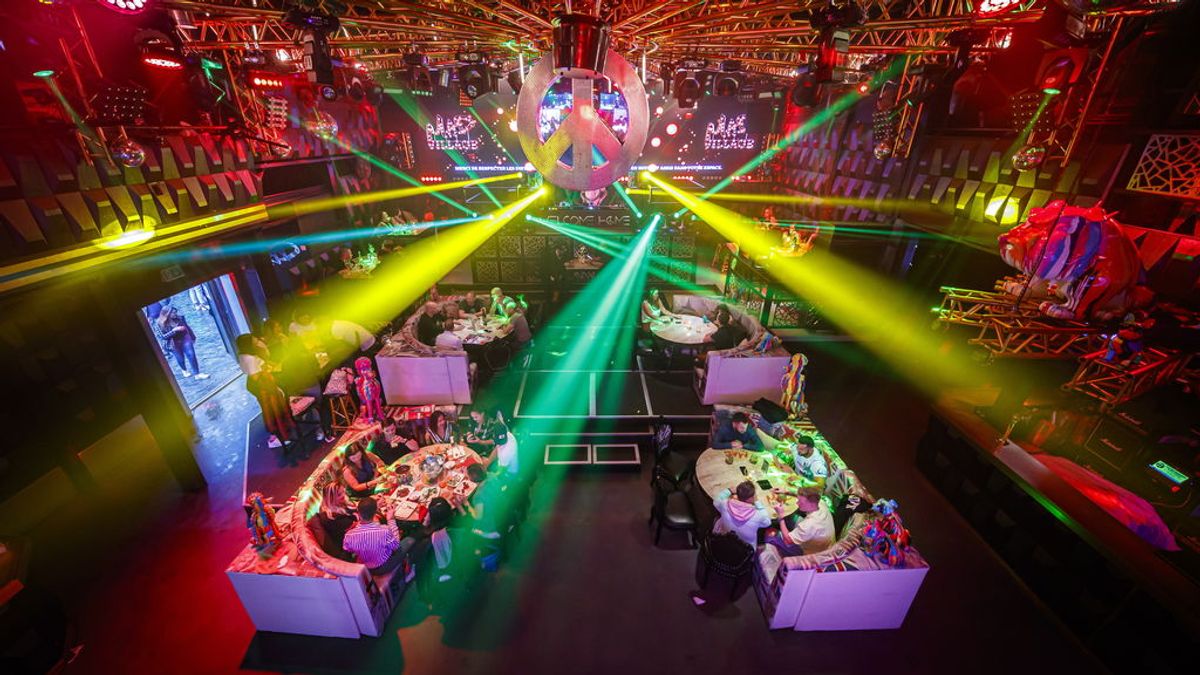 Desalojan a 130 personas de una fiesta en una discoteca de Ibiza Desalojan a 130 personas de una fiesta en una discoteca de Ibiza