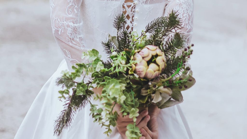 Una segunda vida para tu ramo de novia: todo lo que puedes hacer con él después de la boda