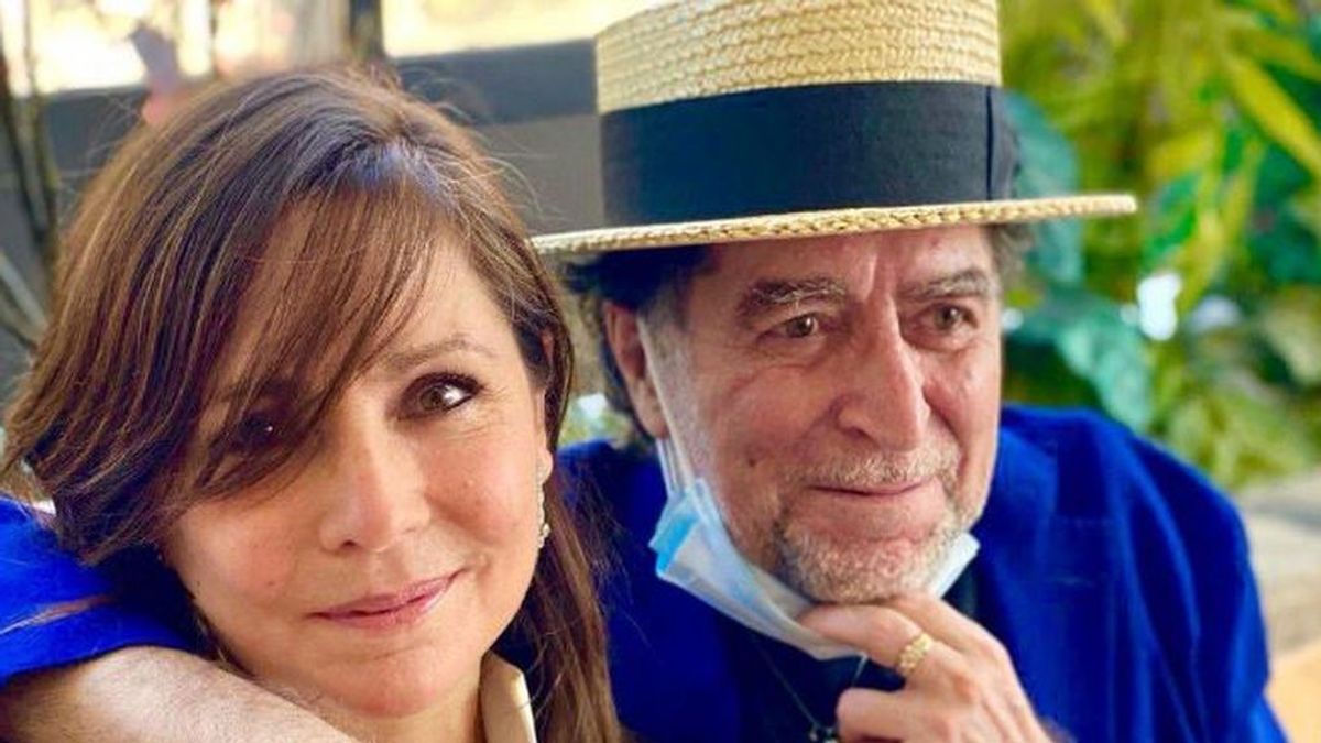 Sabina se casa con su pareja, Jimena Colorado, con Marlaska y Serrat de testigos Sabina se casa con su pareja, Jimena Colorado, con Marlaska y Serrat de testigos