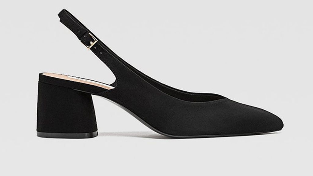 Sandalias y zapatos de tacón ancho, los mejores aliados para este verano