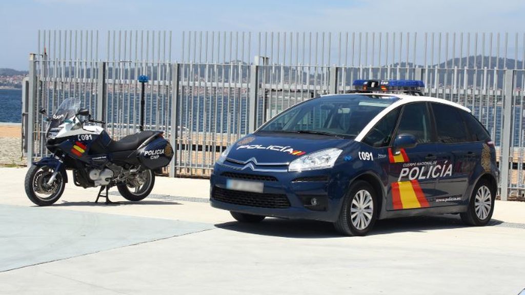Detenido en Vigo un hombre por abusar sexualmente de varios menores, entre ellos su hija, su nieta y un hijastro Detenido en Vigo un hombre por abusar sexualmente de varios menores, entre ellos su hija, su nieta y un hijastro