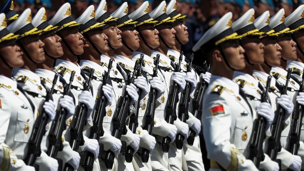 China aprueba el uso de su primera vacuna sólo para sus militares China aprueba el uso de su primera vacuna sólo para sus militares