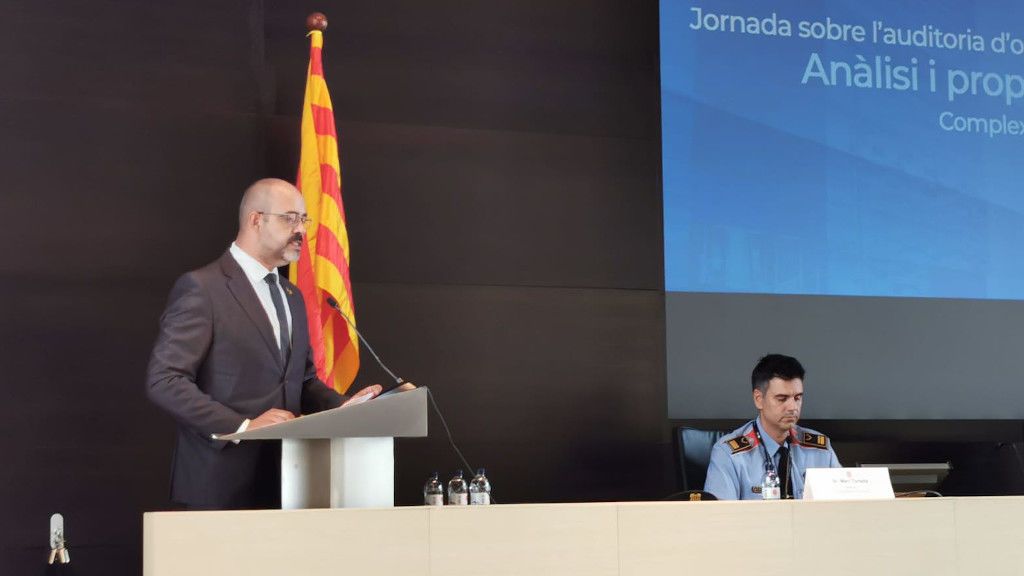 Buch reconoce errores en la actuación de los Mossos en las protestas postsentencia e investiga a 50 agentes Buch reconoce errores en la actuación de los Mossos en las protestas postsentencia e investiga a 50 agentes