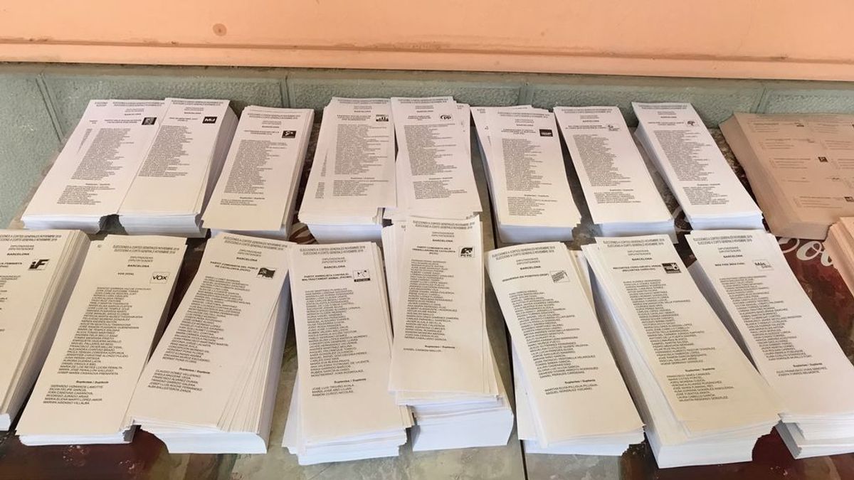 Elecciones Galicia 2020: 12.359 emigrantes solicitan el voto por correo, la cifra más baja del siglo Elecciones Galicia 2020: 12.359 emigrantes solicitan el voto por correo, la cifra más baja del siglo