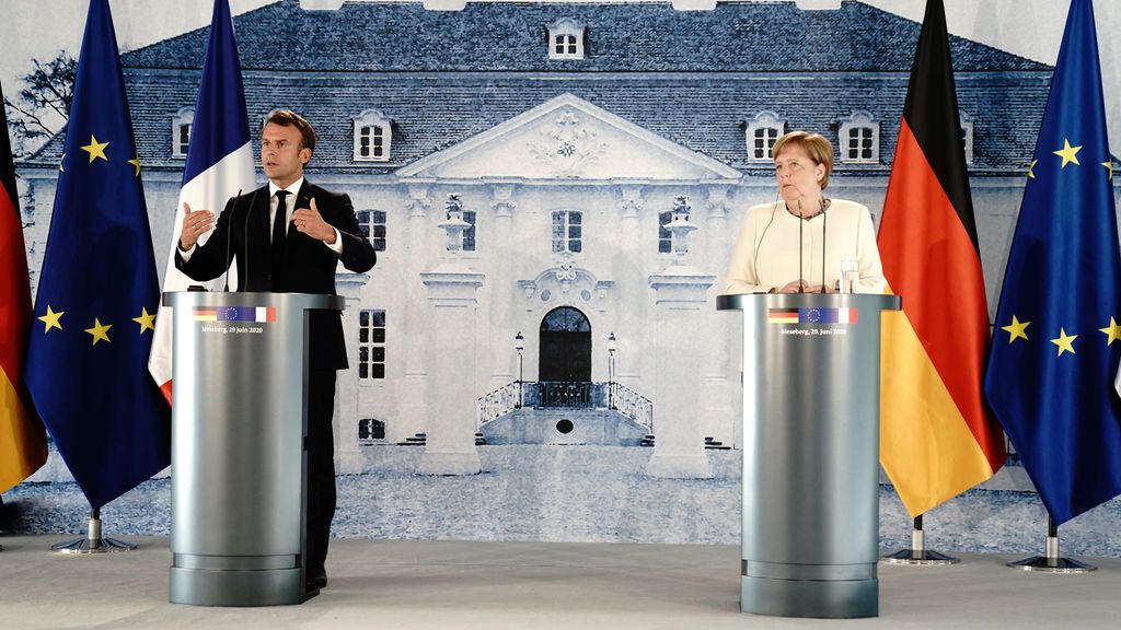 Merkel y Macron se reencuentran en Meseberg para cerrar filas de cara a la presidencia europea de Alemania Merkel y Macron se reencuentran en Meseberg para cerrar filas de cara a la presidencia europea de Alemania