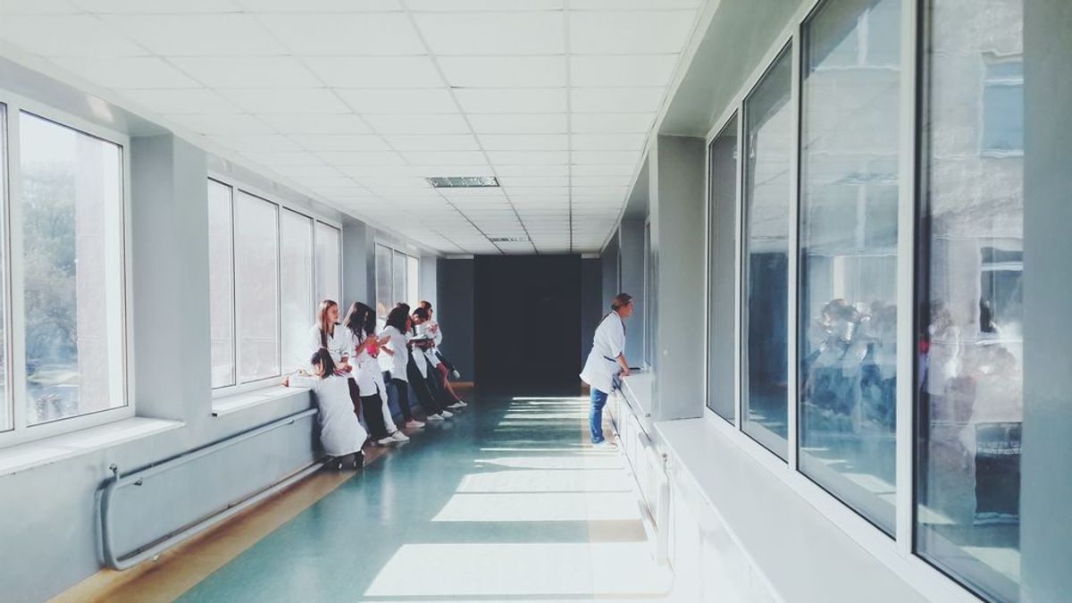 Identificar una apendicitis a tiempo es fundamental: estos son los síntomas más habituales Identificar una apendicitis a tiempo es fundamental: estos son los síntomas más habituales