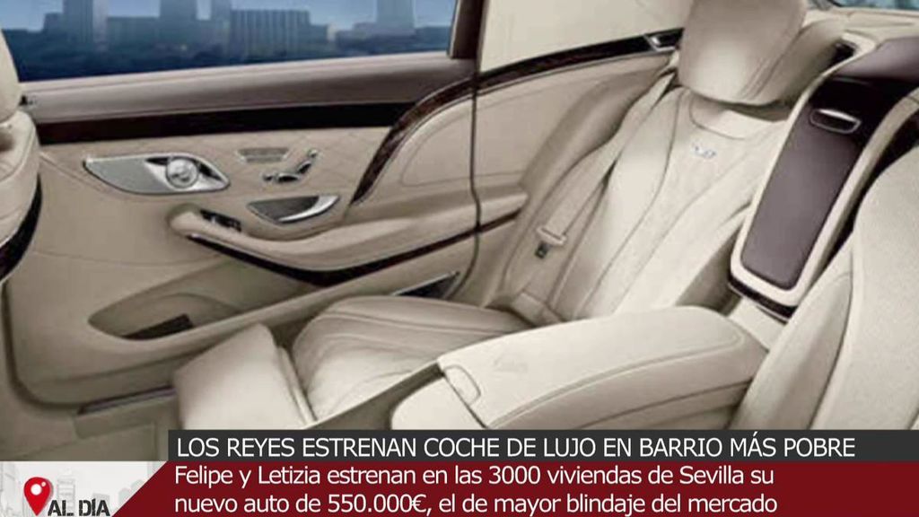 El lujoso coche por valor de 550.000 euros que estrenaron los Reyes en el barrio más pobre de España