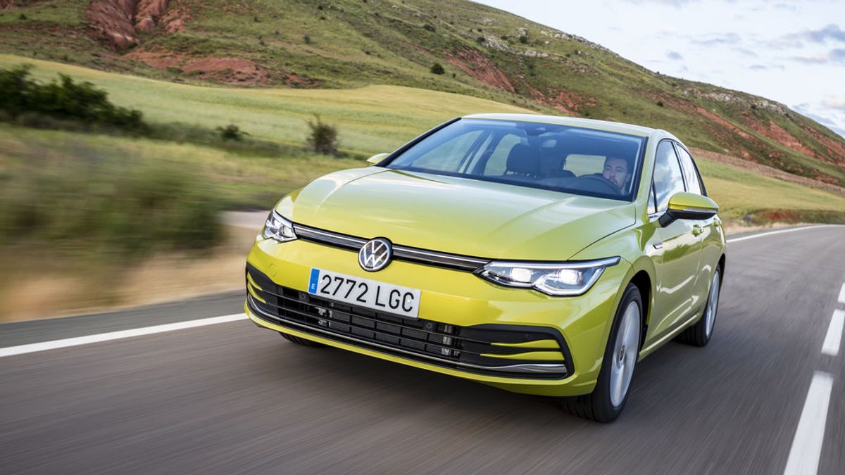 Coche de la Semana: Volkswagen Golf 8, ahora hasta puede “hablar” con el tráfico Coche de la Semana: Volkswagen Golf 8, ahora hasta puede “hablar” con el tráfico