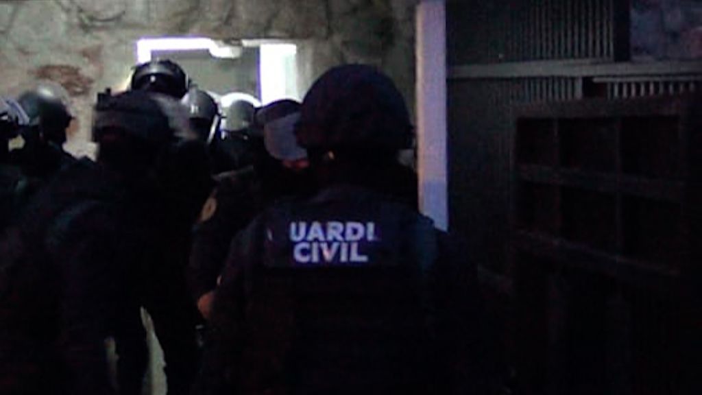 Agentes de la Guardia Civil durante una de las detenciones