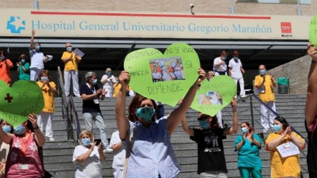 Huelga de 48 horas de las limpiadoras del hospital Gregorio Marañón contra la privatización del servicio
