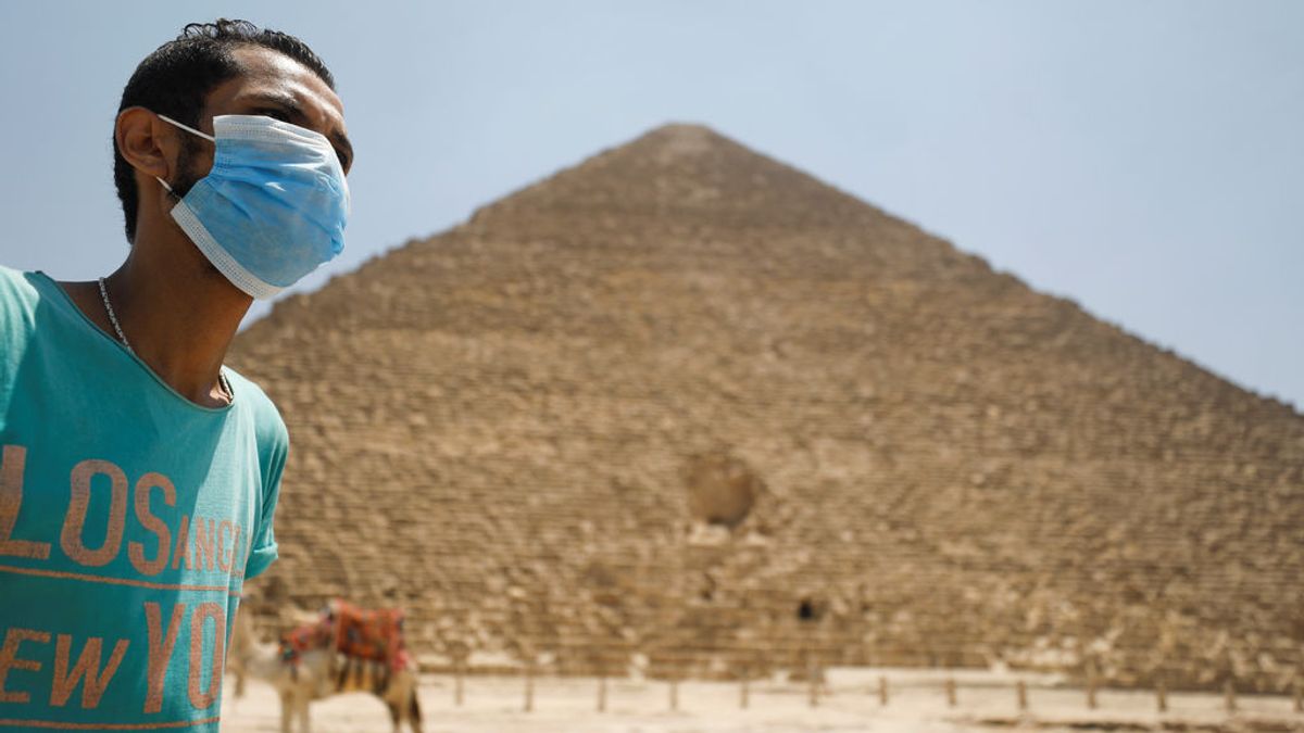 Egipto reabre sus pirámides, museos y aeropuertos Egipto reabre sus pirámides, museos y aeropuertos