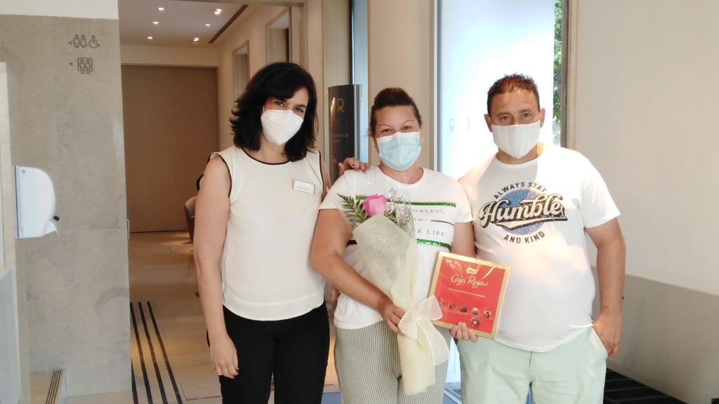 Avalancha de reservas en un hotel sevillano de 4 estrellas que es gratis para los sanitarios: "No damos abasto" Avalancha de reservas en un hotel sevillano de 4 estrellas que es gratis para los sanitarios: "No damos abasto"