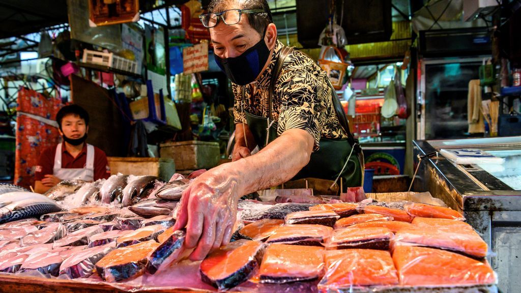 Un estudio descarta que el salmón europeo introdujese el coronavirus en Pekín: llego del sur de Asia Un estudio descarta que el salmón europeo introdujese el coronavirus en Pekín: llego del sur de Asia