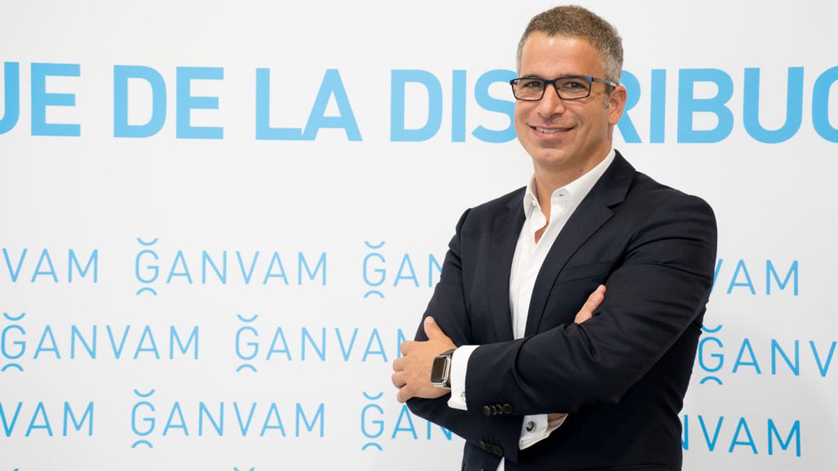 Raúl Palacios (presidente de Ganvam): “Vamos al pago por desplazamiento y no estamos preparados” Raúl Palacios (presidente de Ganvam): “Vamos al pago por desplazamiento y no estamos preparados”