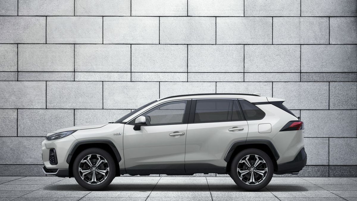 Coche de la Semana: Suzuki Across, ¿la alternativa “económica” al Toyota RAV4? Coche de la Semana: Suzuki Across, ¿la alternativa “económica” al Toyota RAV4?