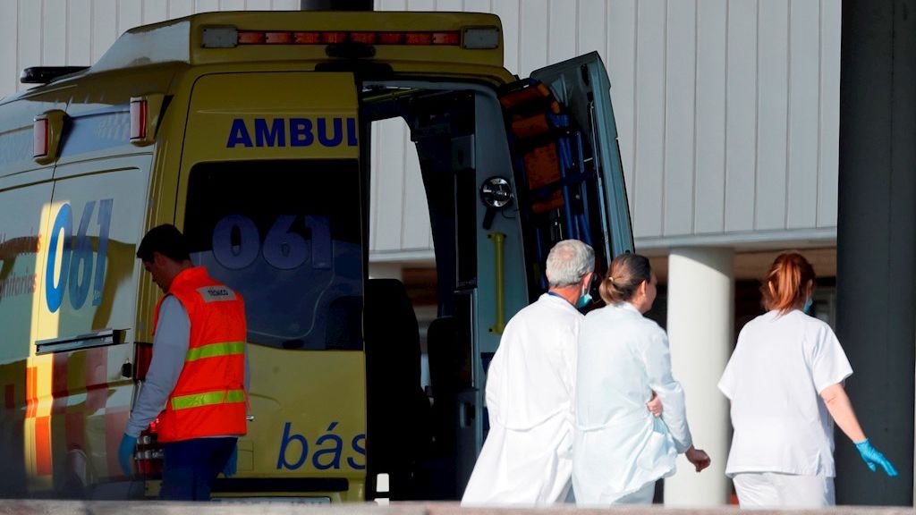 26 nuevos positivos elevan a 85 los infectados en el brote de A Mariña, en Lugo 26 nuevos positivos elevan a 85 los infectados en el brote de A Mariña, en Lugo