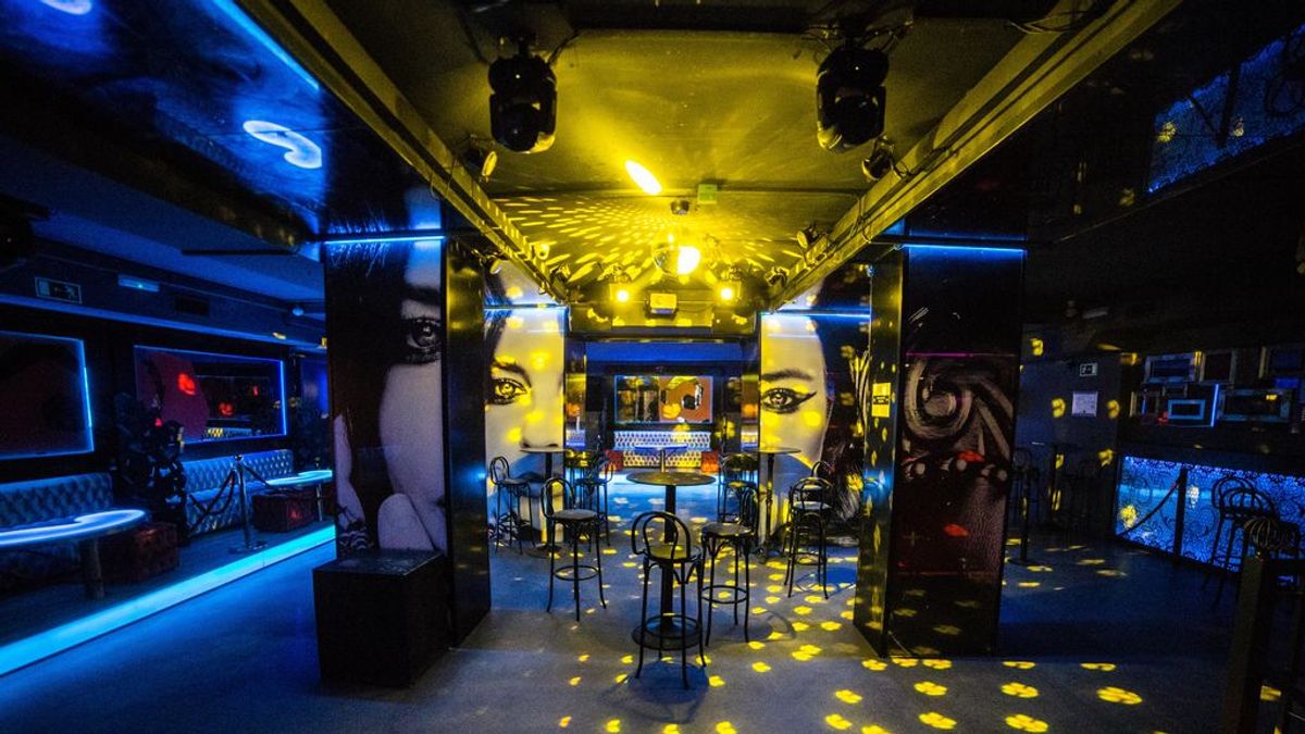 800 locales de ocio nocturno han vuelto a abrir en la noche del viernes con un 30% de aforo 800 locales de ocio nocturno han vuelto a abrir en la noche del viernes con un 30% de aforo