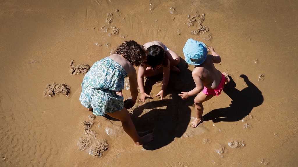 La Concha y otras seis playas de Guipuzkoa cerradas por completar el aforo para evitar contagios por coronavirus La Concha y otras seis playas de Guipuzkoa cerradas por completar el aforo para evitar contagios por coronavirus