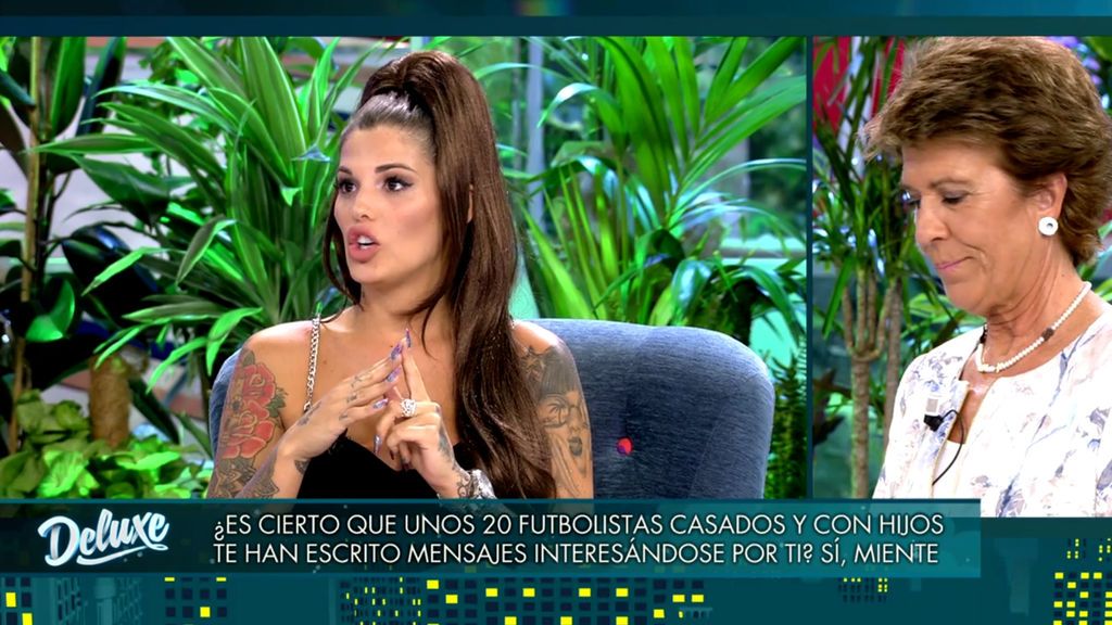 Nuria habla de futbolistas casados y con hijos