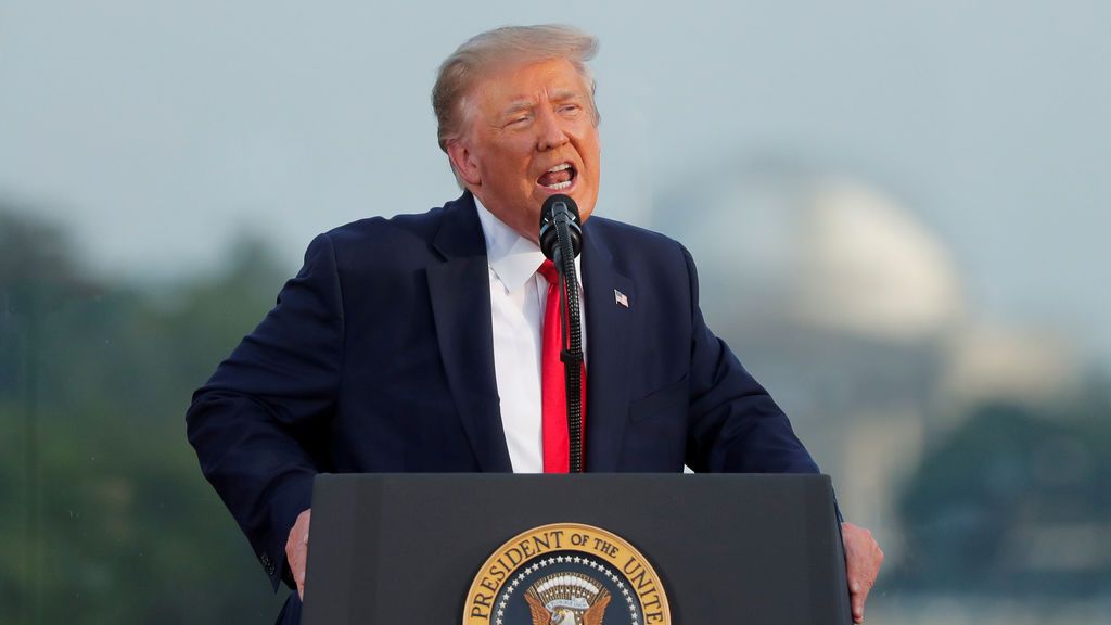 Trump afirma que el Covid-19 es inocuo en un 99% de los casos y la FDA tiene que salir a corregirle Trump afirma que el Covid-19 es inocuo en un 99% de los casos y la FDA tiene que salir a corregirle